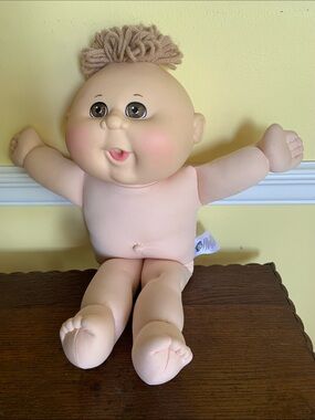 Cabbage Patch Kids Babyland Doll with Curly Yarn Hair 2014